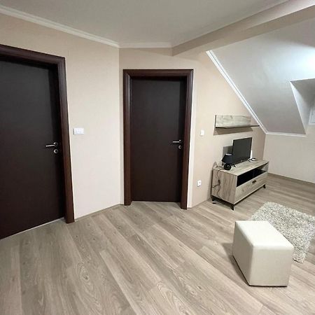 Vivko Apartments Веліко-Ґрадіште Екстер'єр фото